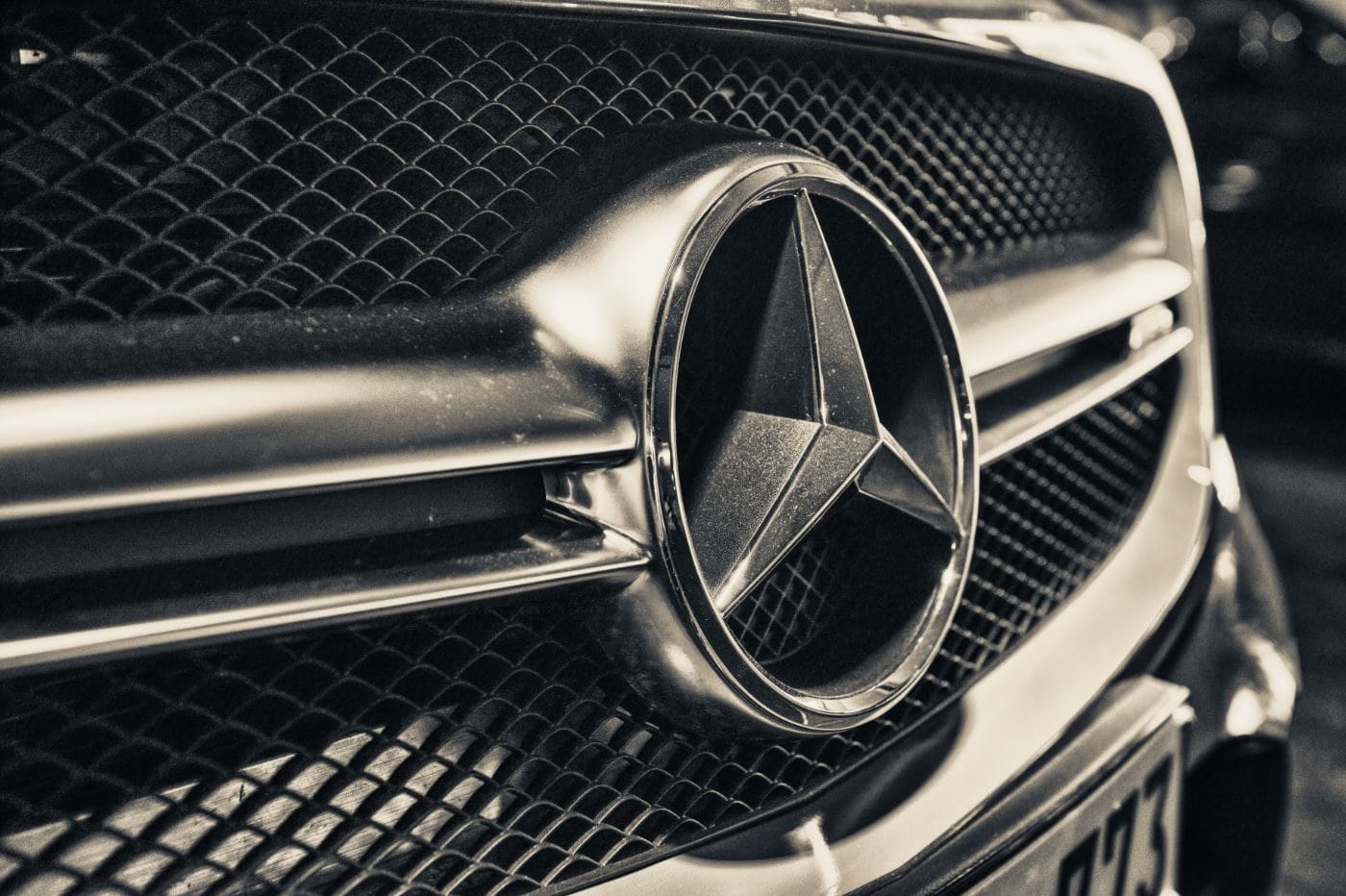 ベンツはリセールバリューが低い 中古ベンツを高く売る方法とは 事故車買取の窓口